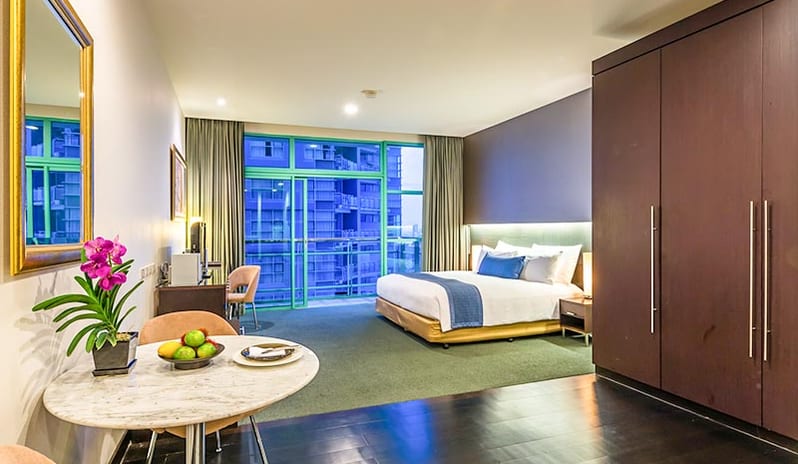 Grand Room City View 4_8030